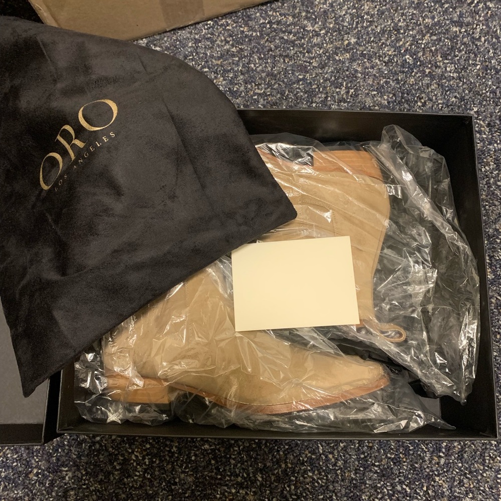 Oro Los Angeles - Women’s - The Emma Tan Chelsea Boots - 9 US / EU 39